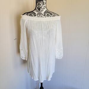 Chelsea & Theodore Off Shoulder Tunic Length Gauze Summer Top